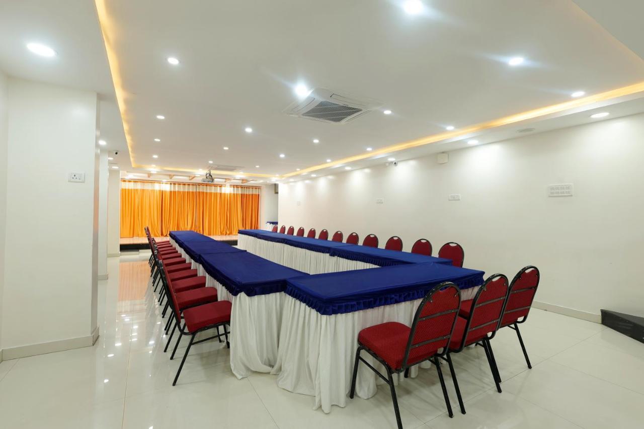Отель Grand Regency Rajajinagar, Iskcon Temple - Wtc Бангалор Экстерьер фото