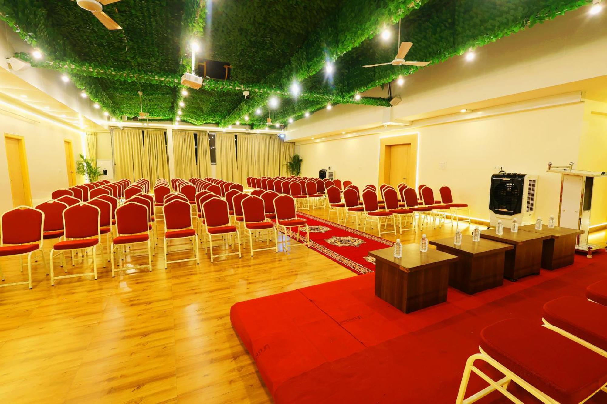 Отель Grand Regency Rajajinagar, Iskcon Temple - Wtc Бангалор Экстерьер фото