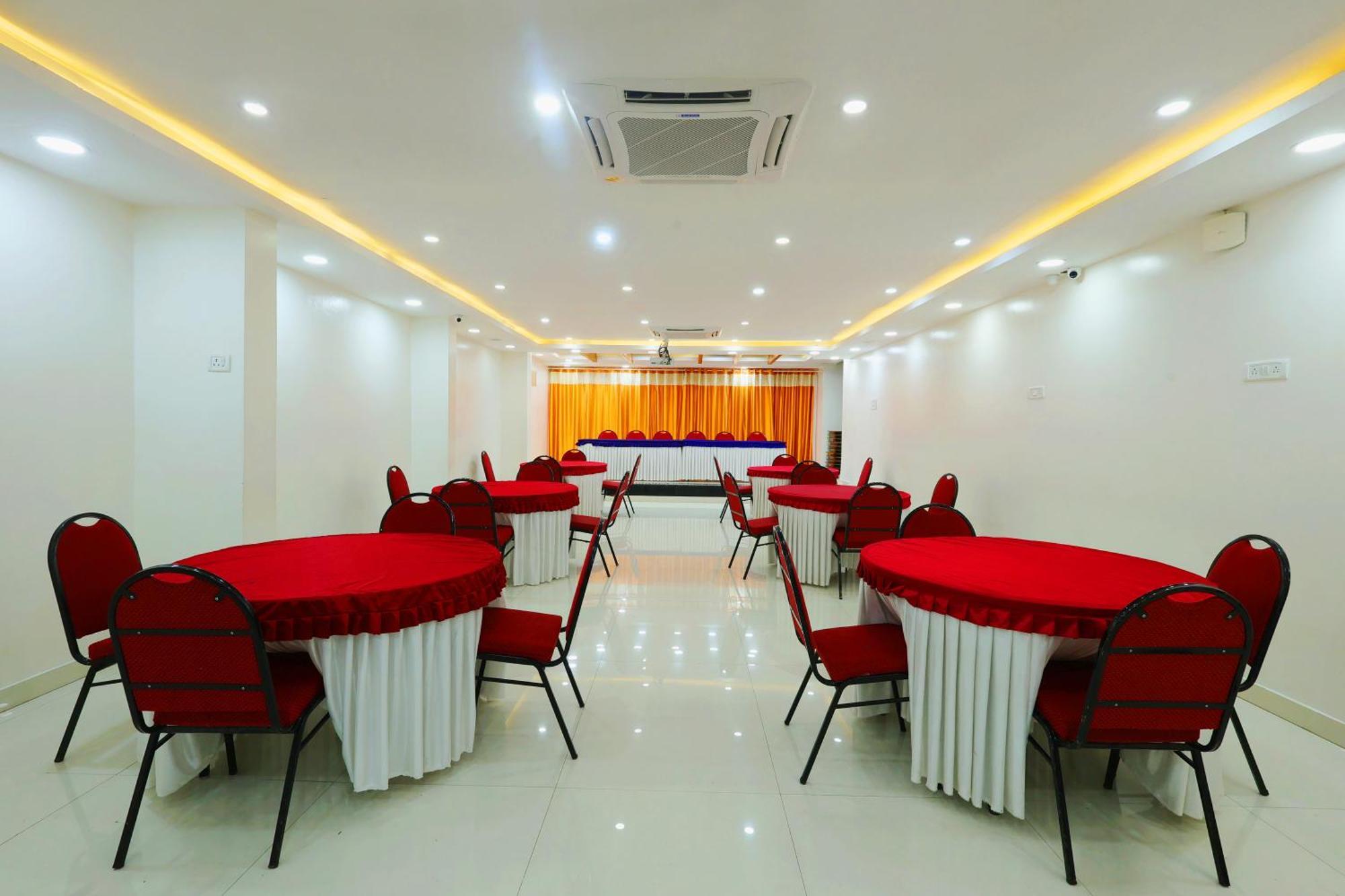 Отель Grand Regency Rajajinagar, Iskcon Temple - Wtc Бангалор Экстерьер фото